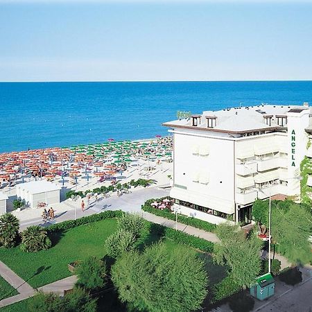 Hotel Angela Fano Buitenkant foto